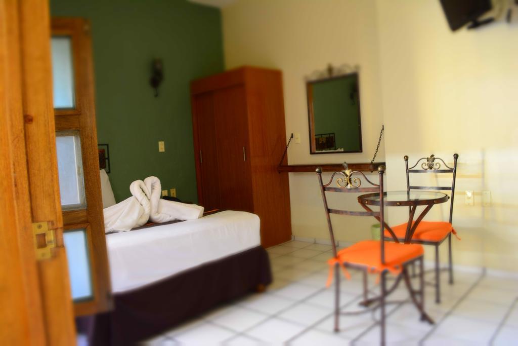 Hotel Aldama Colima Pokoj fotografie